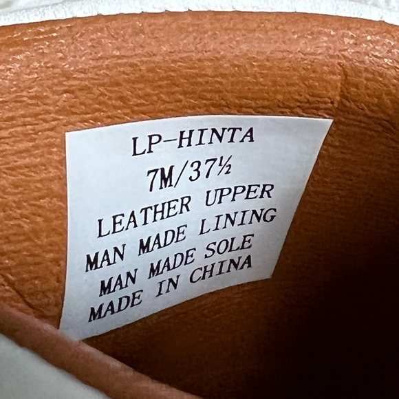 🌸Lucky Brand white leather sneakers - Picture 2 of 11